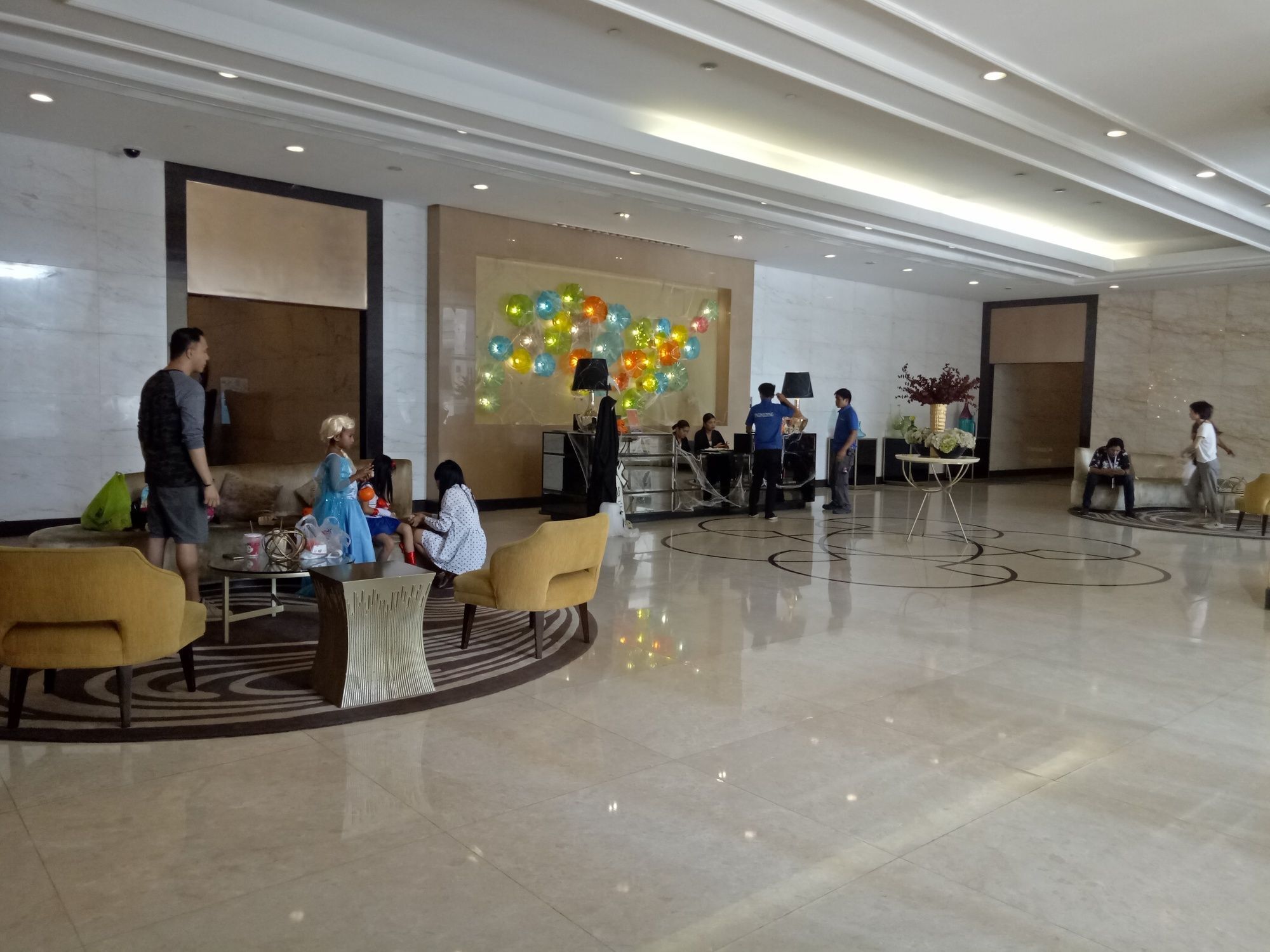 Venice Mckinley Hill Taguig Bgc Exterior foto